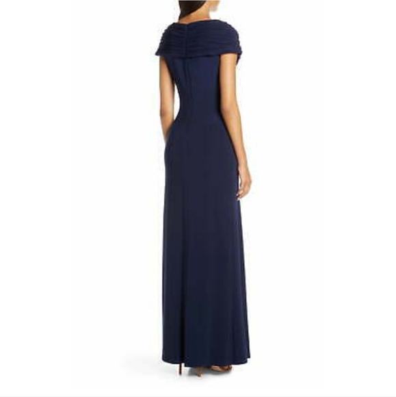 VINCE CAMUTOPortrait Collar Ruched Evening Gown In Navy - Picture 2 of 8